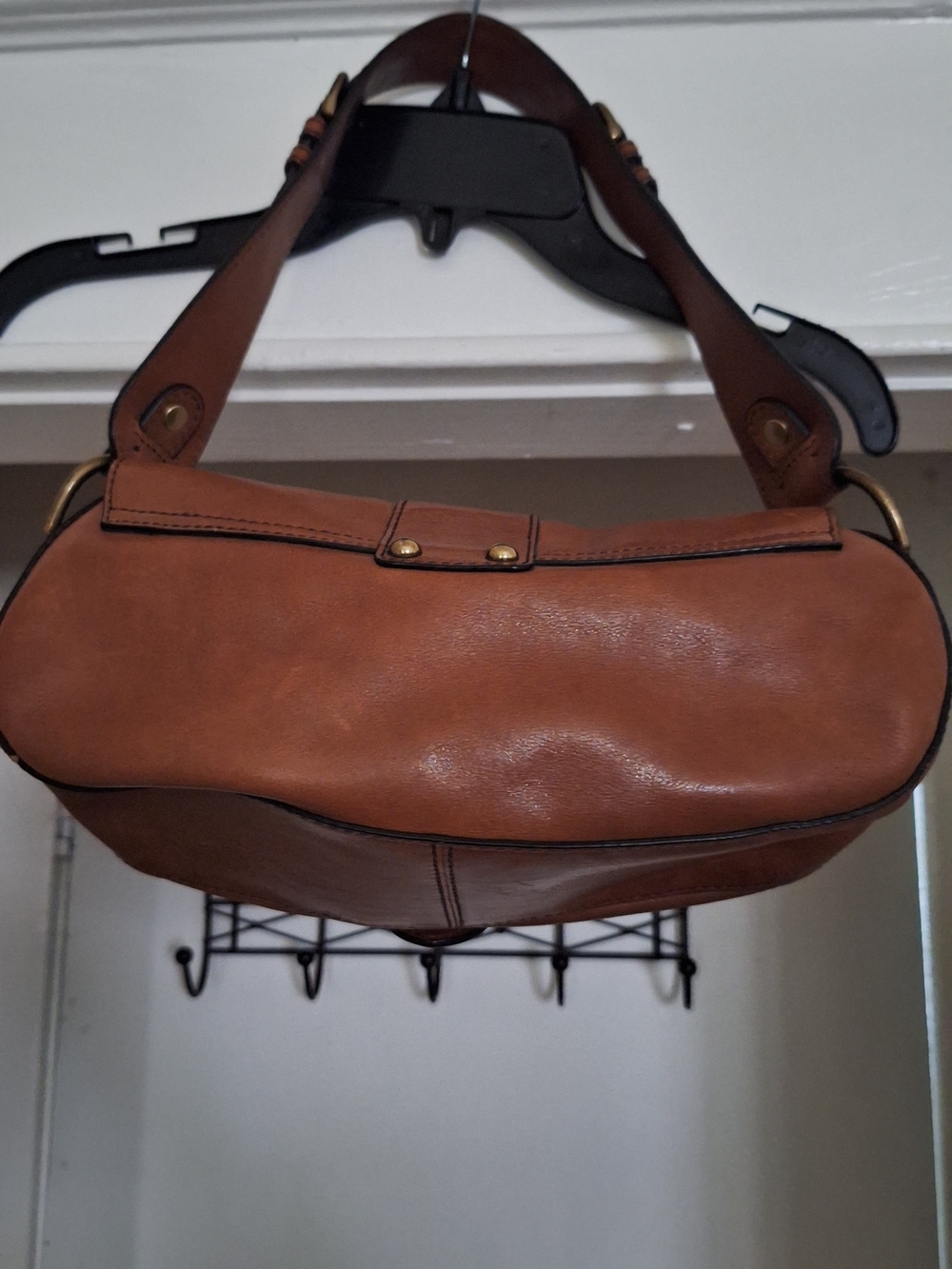 Banana Republic Brown Leather Shoulder Bag with Brass Buckle - Picture 3 of 12